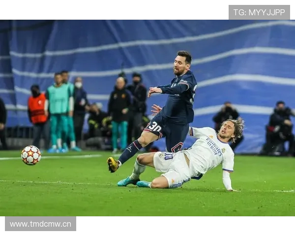 本泽马连克巴黎、切尔西、曼城的欧冠封神之路解析 本泽马连克巴黎、切尔西、曼城的欧冠封神之路解析