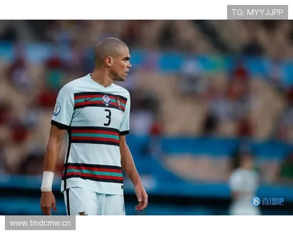 鲁本·迪亚斯:三冠王赛季防线核心解析