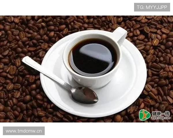 程语轩竟然连喝杯咖啡都像开发布会，这生活咋跟普通人搭边啊？