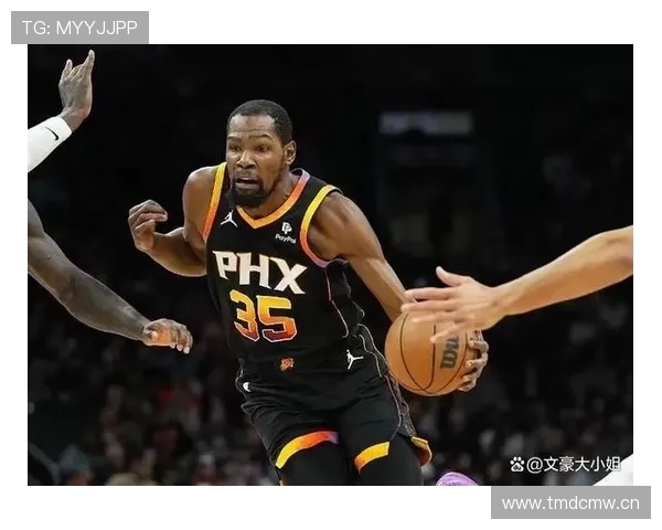 杜兰特刚换手机壳，花了不知道多少…这大小姐作风还能撑多久啊？